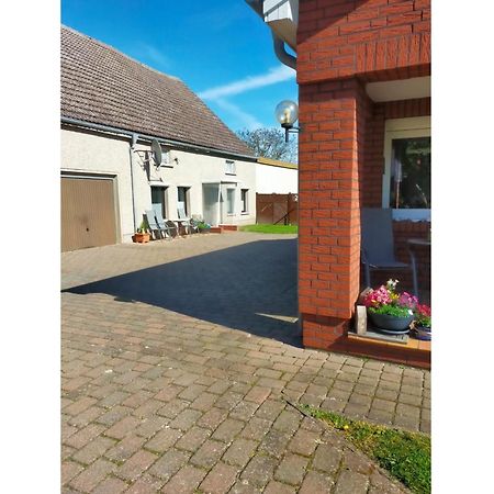 Ferienwohnung Mecklenburgische Seenplatte Schwichtenberg Екстериор снимка